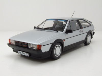 VW Scirocco GTX 16V 1988 silber Modellauto 1:18 Norev