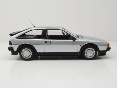 VW Scirocco GTX 16V 1988 silber Modellauto 1:18 Norev