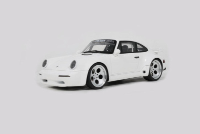 Porsche 911 Strosek Giga 2024 weiß Modellauto 1:18...