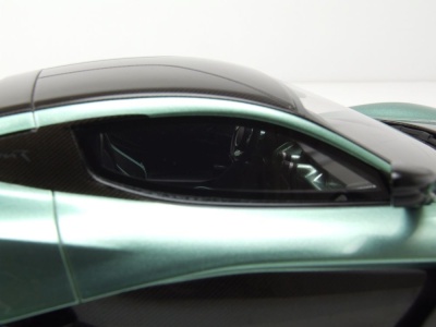 Rimac Nevera R 2024 grün Modellauto 1:18 GT Spirit