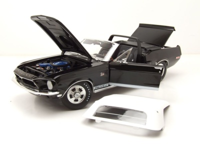 Shelby Ford Mustang GT350KR Convertible 1968 schwarz weiß Modellauto 1:18 Acme