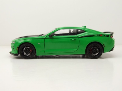 Chevrolet Camaro SS 1LE Nickey 2017 grün Modellauto 1:18 Auto World