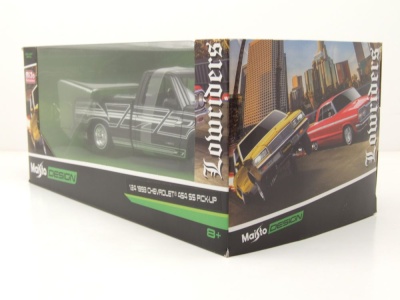 Chevrolet 454 SS Pick Up 1993 schwarz weiß Modellauto 1:24 Maisto
