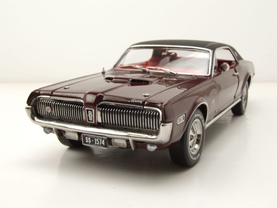 Mercury Cougar XR7G 1968 rot Modellauto 1:18 Sun Star