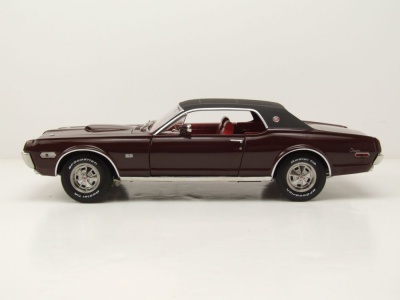 Mercury Cougar XR7G 1968 rot Modellauto 1:18 Sun Star