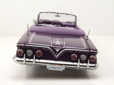 Chevrolet Impala Convertible Lowrider 1961 lila mit beweglicher Aufhängung Modellauto 1:18 Sun Star
