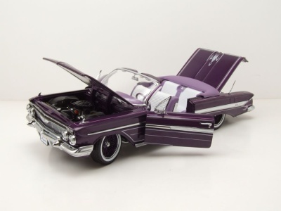 Chevrolet Impala Convertible Lowrider 1961 lila mit beweglicher Aufhängung Modellauto 1:18 Sun Star