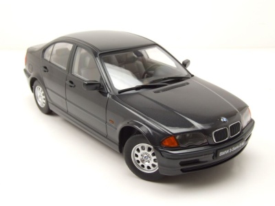 BMW 3er E46 Limousine 1999 schwarz metallic Modellauto 1:18 KK Scale
