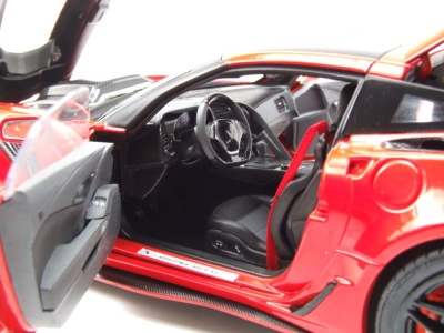 Chevrolet Corvette C7 ZR 2019 rot Modellauto 1:18 ixo models