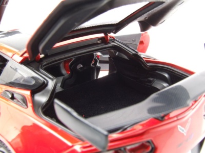 Chevrolet Corvette C7 ZR 2019 rot Modellauto 1:18 ixo models