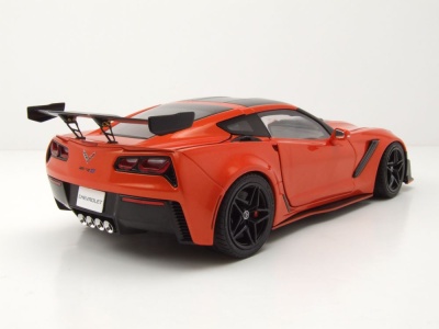 Chevrolet Corvette ZR1 2019 orange Modellauto 1:18 ixo models