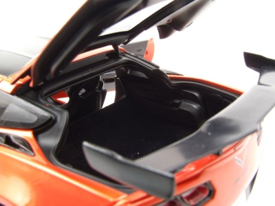 Chevrolet Corvette ZR1 2019 orange Modellauto 1:18 ixo models