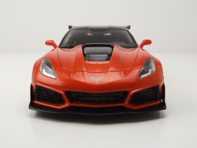 Chevrolet Corvette ZR1 2019 orange Modellauto 1:18 ixo models