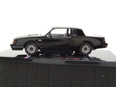 Buick Grand National 1987 schwarz Modellauto 1:43 ixo models