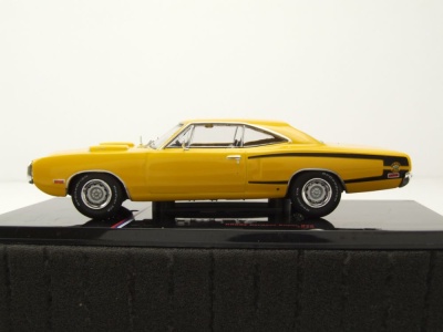 Dodge Coronet Super Bee 1970 gelb Modellauto 1:43 ixo models