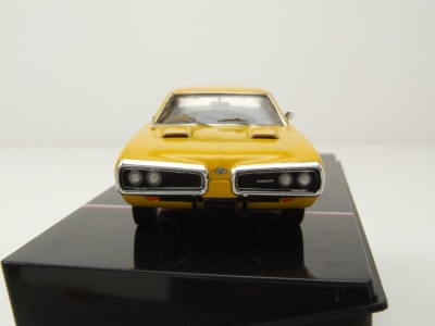 Dodge Coronet Super Bee 1970 gelb Modellauto 1:43 ixo models