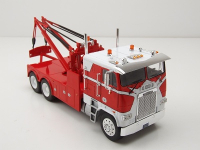 Freightliner FLA Abschlepper 1987 rot weiß Modellauto 1:43 ixo models