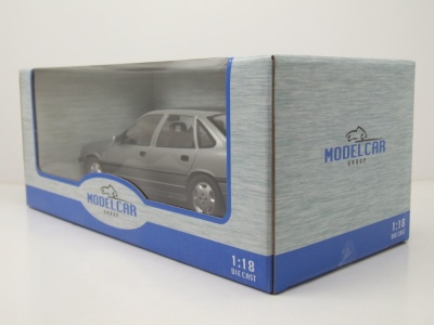 Opel Vectra A 2000 1988 dunkelgrau metallic Modellauto 1:18 MCG