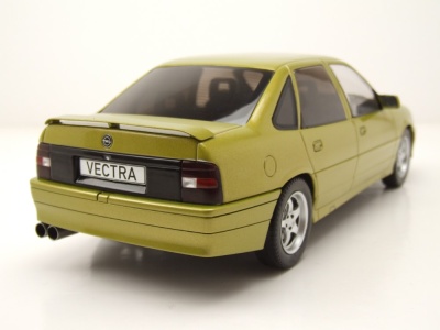 Opel Vectra A 2000 1988 gelb metallic Modellauto 1:18 MCG