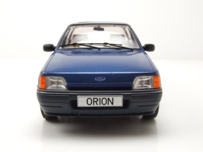 Ford Orion MKII 1986 blau metallic Modellauto 1:18 MCG