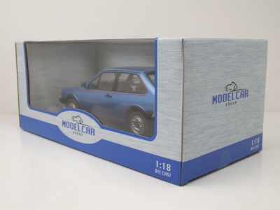 VW Polo 2 Coupe GT 1985 blau metallic Modellauto 1:18 MCG