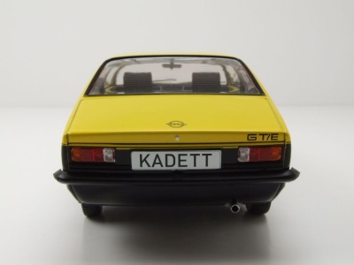 Opel Kadett C Coupe GT/E 1975 gelb schwarz Modellauto 1:18 MCG