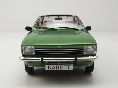 Opel Kadett C Coupe 1975 grün metallic Modellauto 1:18 MCG