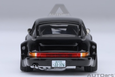 Porsche 911 (930) Turbo schwarz Blackbird Wangan Midnight Comic #1 Modellauto 1:64 Autoart