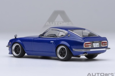 Nissan Fairlady Z (S30) blau Akuma no Z Wangan Midnight...