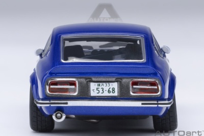 Nissan Fairlady Z (S30) blau Akuma no Z Wangan Midnight Comic #4 Modellauto 1:64 Autoart