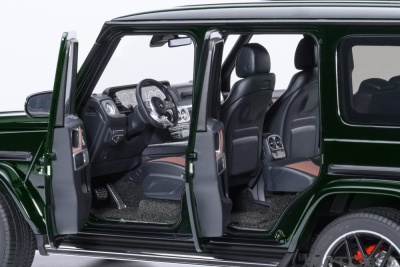 Mercedes AMG G63 2019 dunkelgrün metallic Modellauto 1:18 Autoart