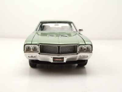 Buick Grand Sport Hardtop 1970 grün metallic Modellauto 1:18 Auto World