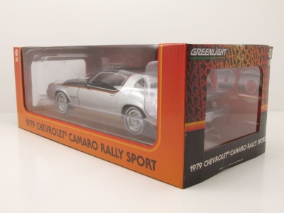 Chevrolet Camaro Z/28 Rally Sport 1978 silber schwarz Modellauto 1:18 Greenlight Collectibles