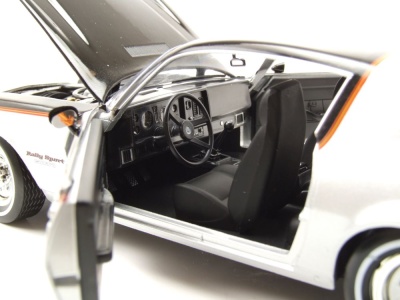 Chevrolet Camaro Z/28 Rally Sport 1978 silber schwarz Modellauto 1:18 Greenlight Collectibles