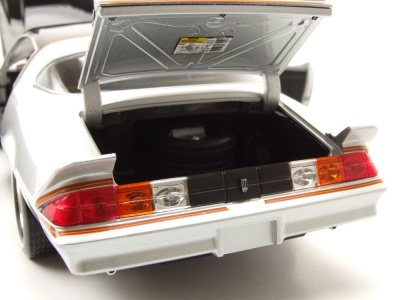 Chevrolet Camaro Z/28 Rally Sport 1978 silber schwarz Modellauto 1:18 Greenlight Collectibles