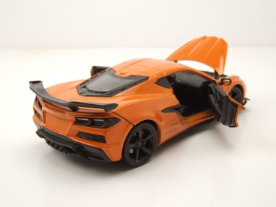 Chevrolet Corvette Z06 2023 orange Modellauto 1:24 Welly