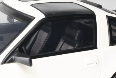 Nissan 300ZX Turbo Z31 Shiro Edition 1988 weiß metallic Modellauto 1:18 Ottomobile