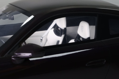 Porsche 911 (992) GT3 Touring 2021 lila Modellauto 1:12 GT Spirit