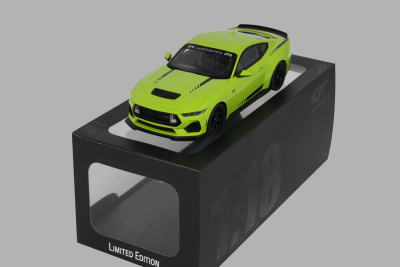 Ford RTR Mustang Spec-3 2025 grün Modellauto 1:18 GT Spirit