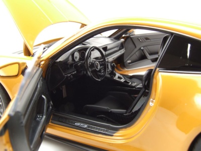 Porsche 911 GT3 2021 bahama gelb Modellauto 1:18 Norev