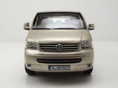 VW T5 Bus Multivan 2003 beige metallic Modellauto 1:18 Norev