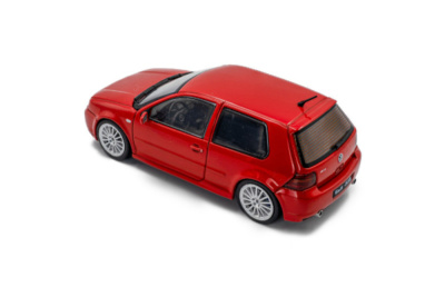 VW Golf 4 R32 2003 rot Modellauto 1:43 Solido