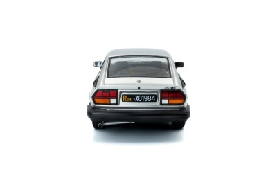 Alfa Romeo GTV6 1984 silber Modellauto 1:18 Solido