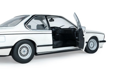 BMW 635 CSI E24 Hartge 1984 weiß Modellauto 1:18 Solido