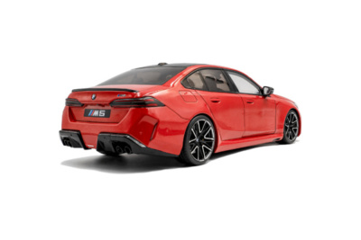 BMW M5 (G90) 2025 rot Modellauto 1:18 Solido
