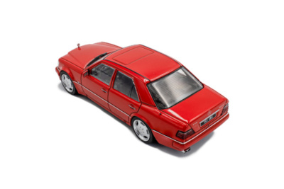 Mercedes W124 E60 AMG 1994 rot Modellauto 1:43 Solido