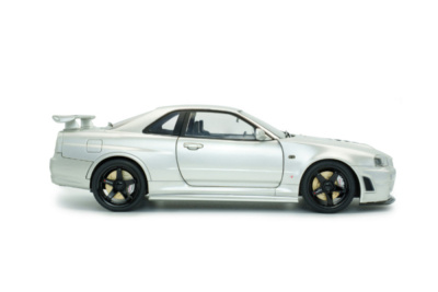 Nissan Skyline GT-R BNR34 Nismo 1999 silber Modellauto 1:18 Solido