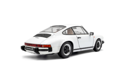 Porsche 911 (930) Turbo 3.0 SC 1974 weiß Modellauto 1:18 Solido