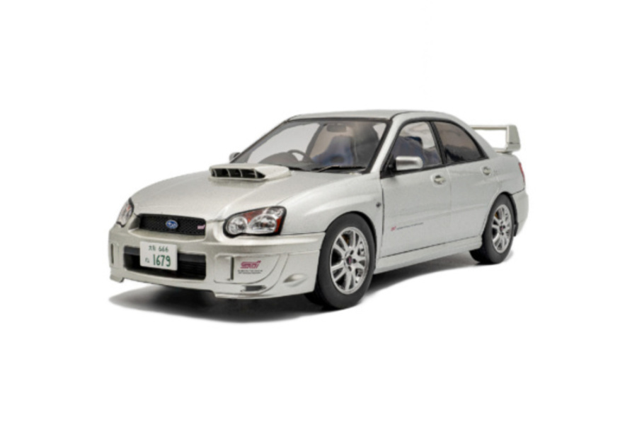 Subaru Impreza WRX RHD 2003 silber Modellauto 1:18 Solido