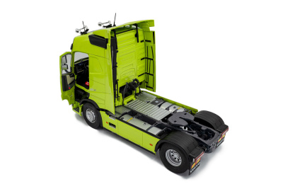 Volvo FH16 Globetrotter XL Zugmaschine 2023 neon grün Modellauto 1:24 Solido